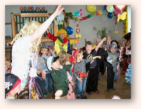 Fasching im Kindergarten 2006