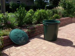 Der Garten im Juni 2006
